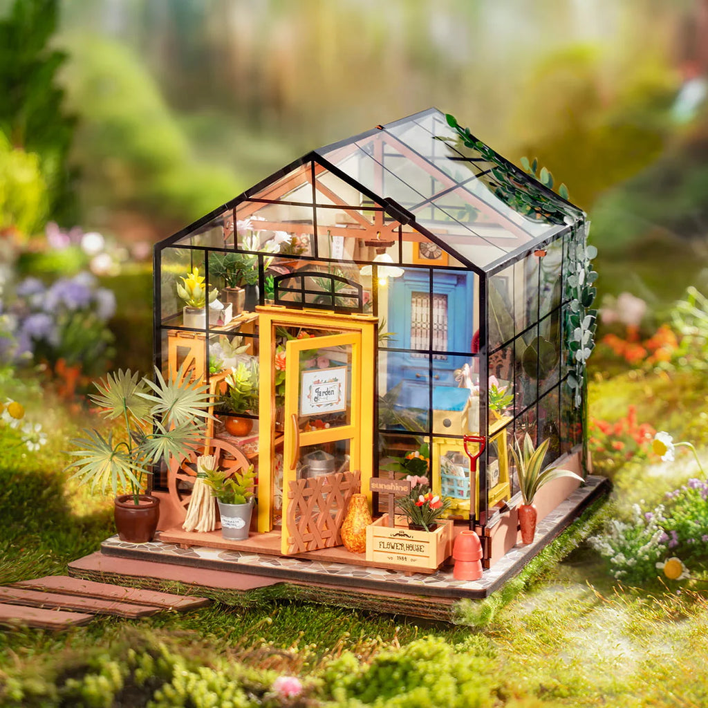 Cathy's Flower House - DIY Miniature House with Light